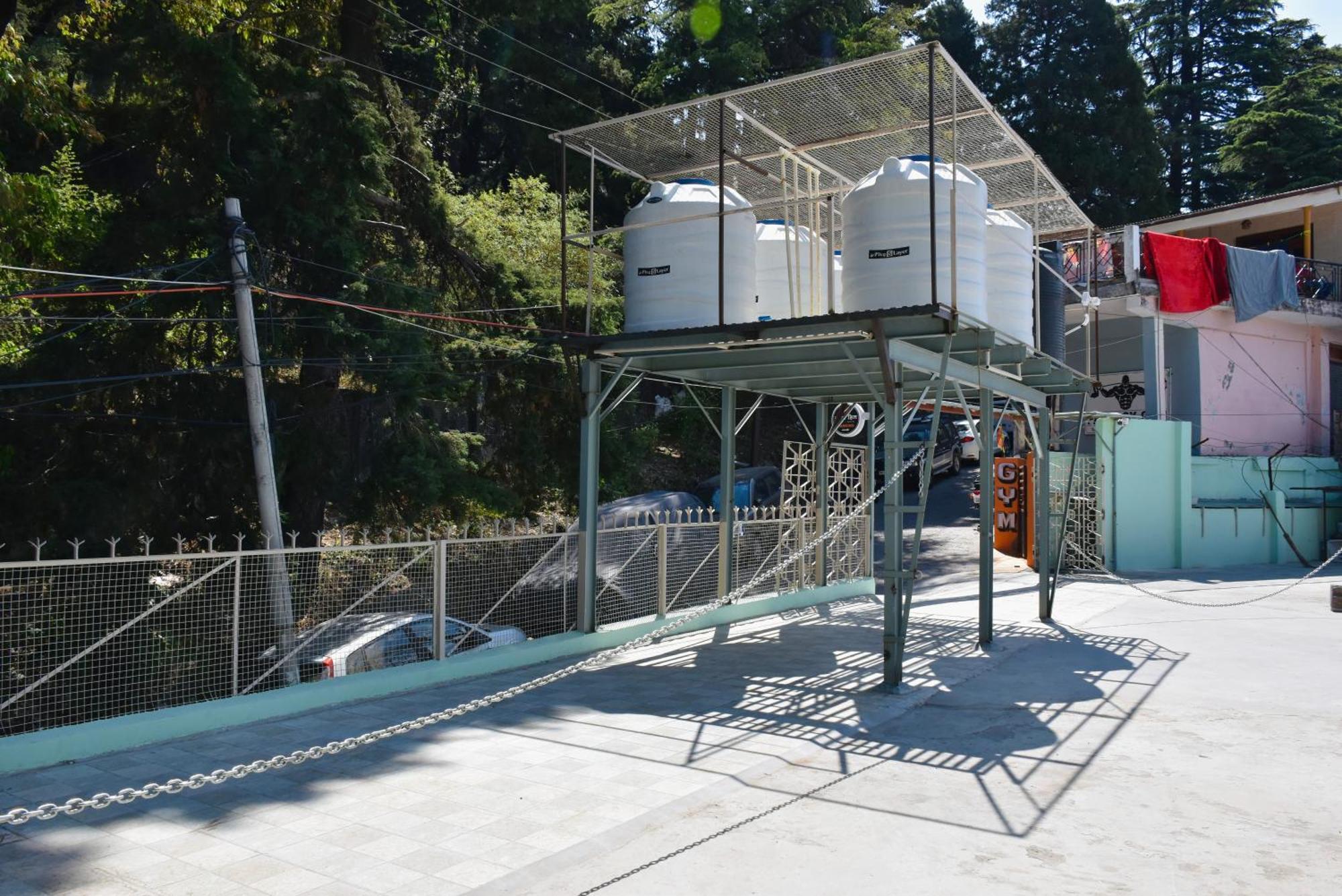 Spruce Hill Hotel & Restro Nainital Exteriör bild