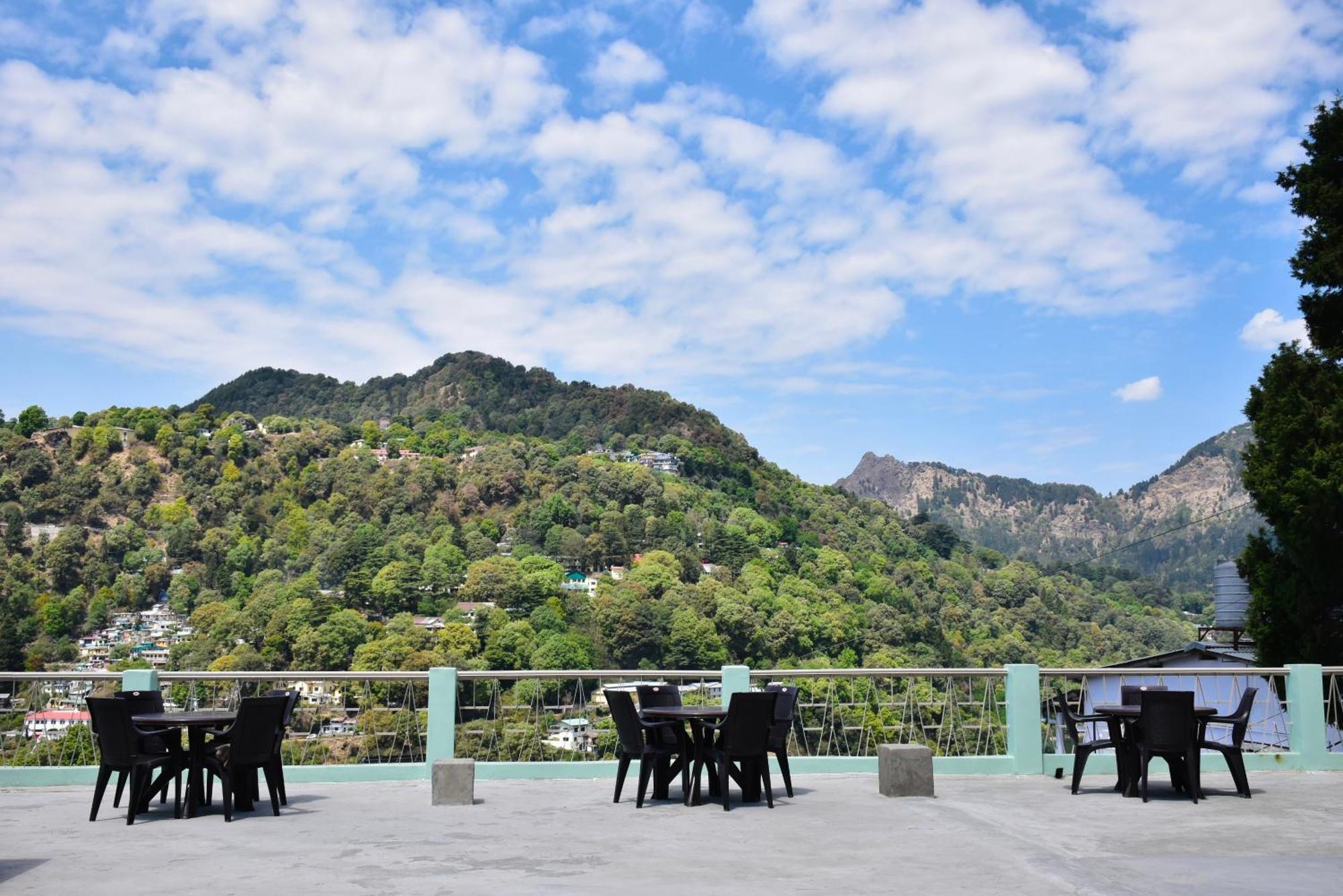Spruce Hill Hotel & Restro Nainital Exteriör bild