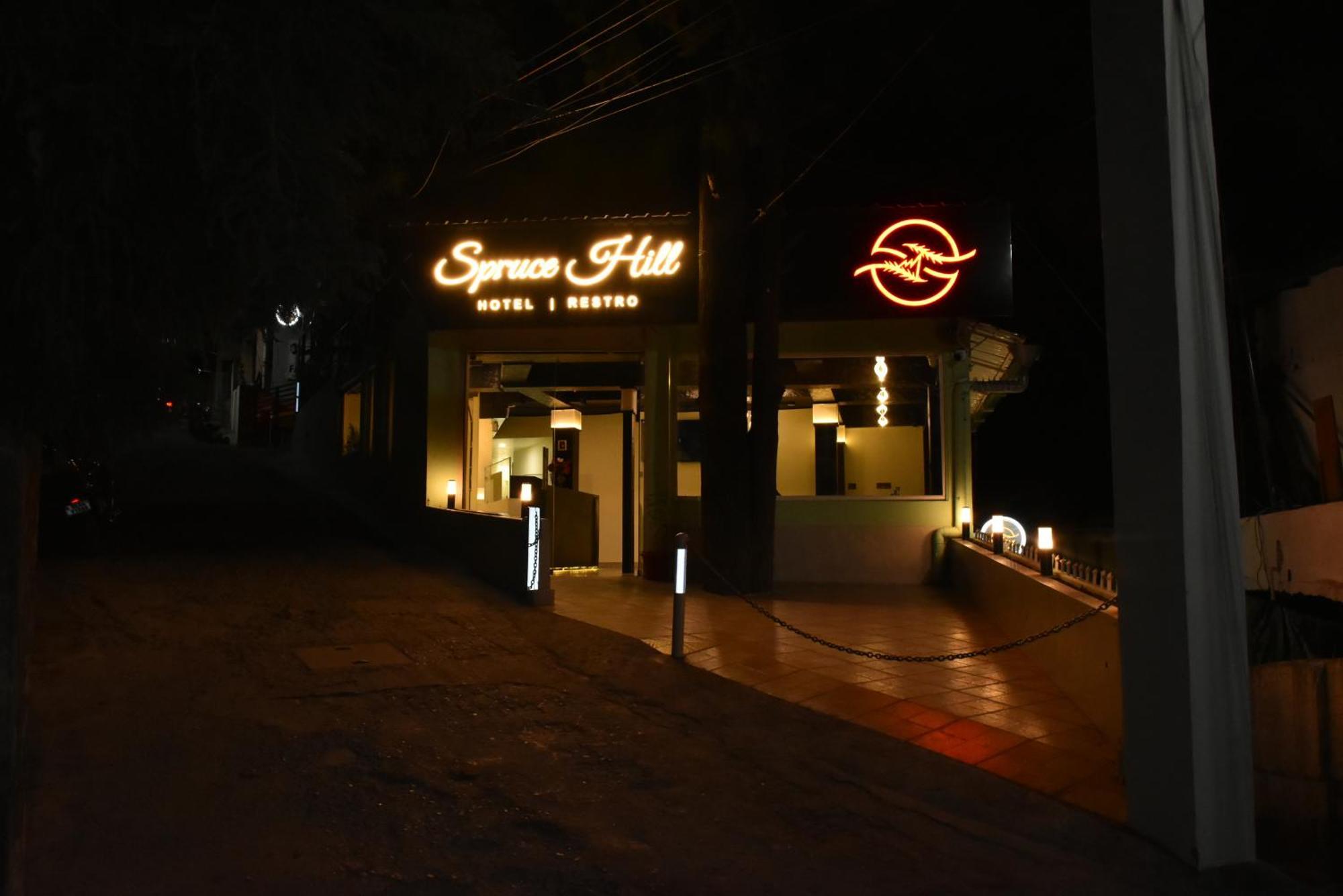 Spruce Hill Hotel & Restro Nainital Exteriör bild